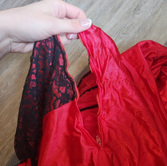 Pretty red vintage Darling night gown - Picture 2 of 12